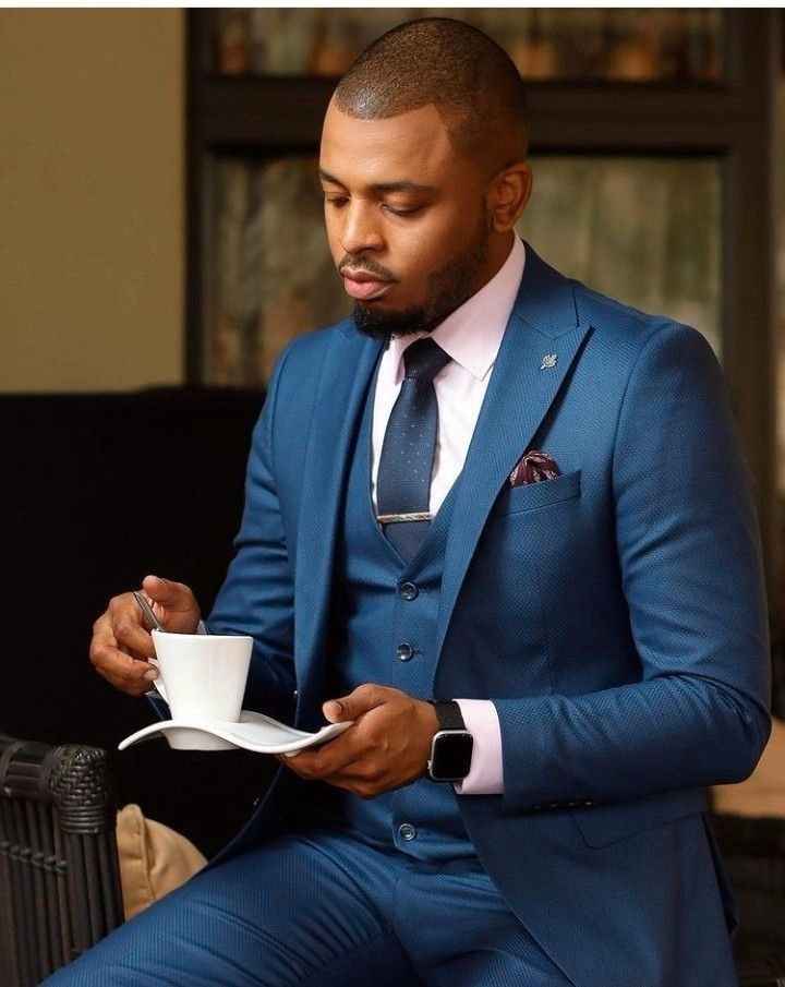 How Much Is Suit In Nigeria? & Where to Buy!